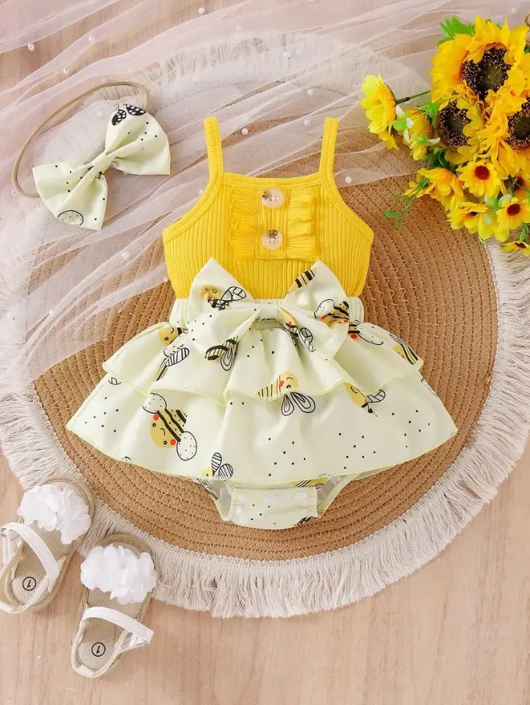 Body de verano acanalado de contraste para bebé niña con dobladillo de falda de doble capa y estampado de abejas