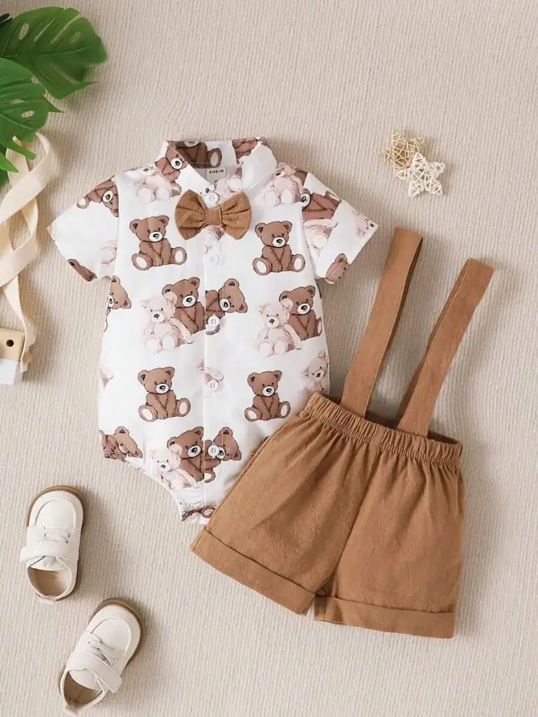 Body camisero con estampado de oso con lazo delantero & Shorts tirantes