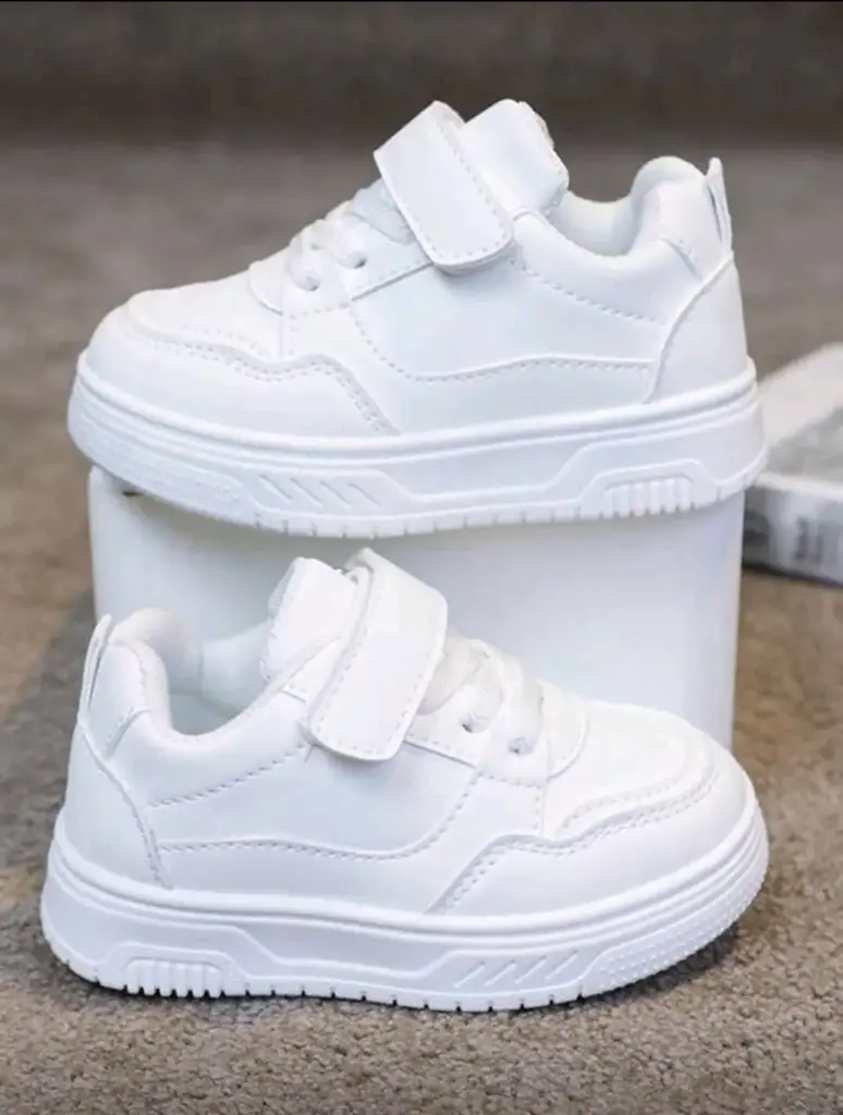 Zapatos deportivos ligeros para niños